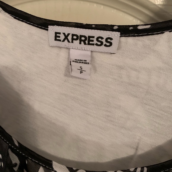 Express top - Picture 3 of 3